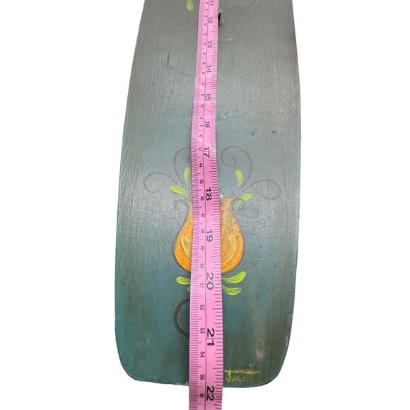 Tole Painted Oil Lamp Sconce Wooden Back Metal Oil Well Retro Handpainted Signed - Picture 4 of 16